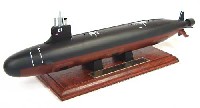 アメリカ海軍攻撃型原子力潜水艦 シーウルフ (塗装済完成品）