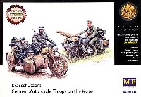 ドイツ オートバイ兵 4体 ＋ サイドカー 1台 (アベール製エッチングパーツ付)