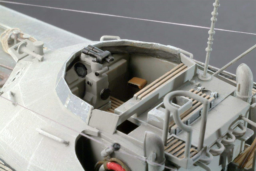 タミヤ イタレリ 1/35 魚雷艇シリーズ 5608 イタリア 海軍魚雷艇 クルー6体 アクセサリー付き 38608  プラモデル［プラモデル］ その他
